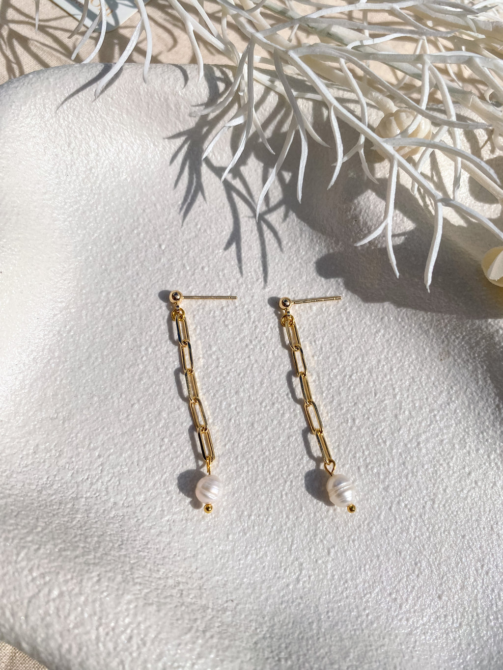 Paper Clip Chain with Freshwater Pearl Dangles