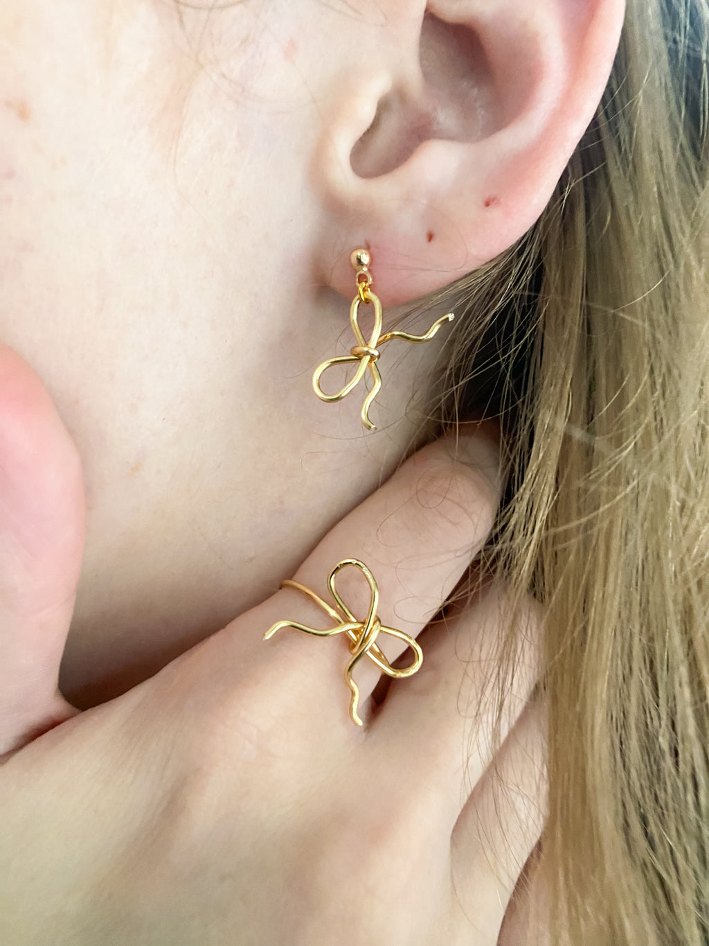 Gold Wire Bow Earrings